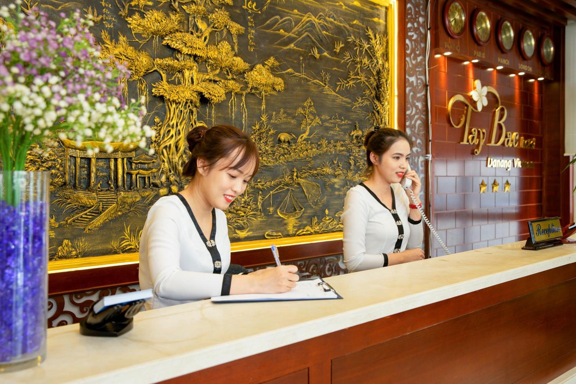 Tay Bac Hotel Đà Nẵng Kültér fotó