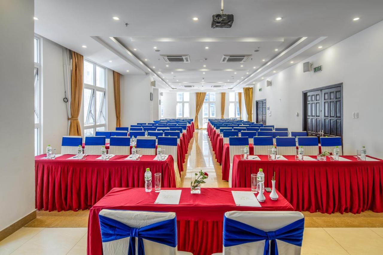 Tay Bac Hotel Đà Nẵng Kültér fotó